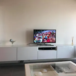 https://zeedijk-232.ostend-hotel.net