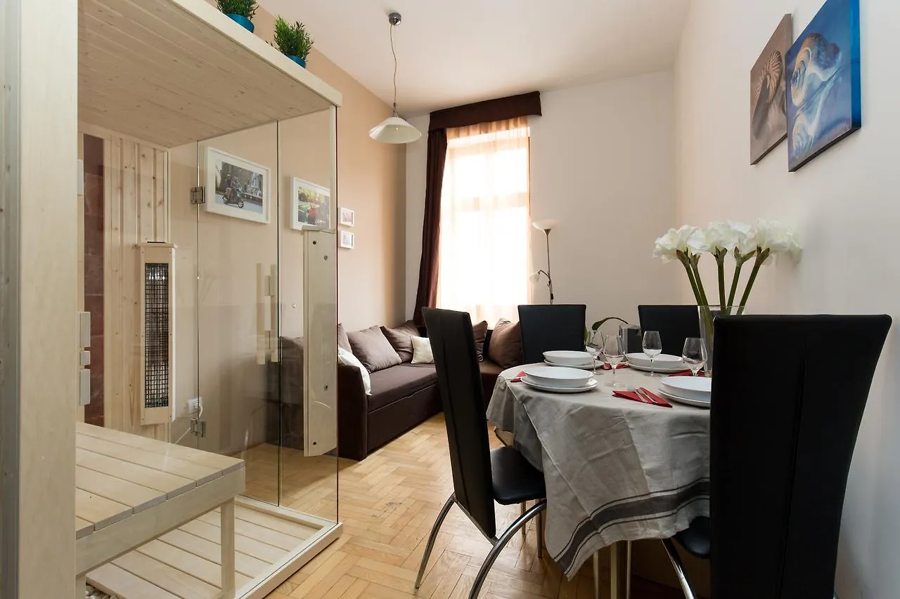 Gozsdu Court Budapest 3*,  Ungheria